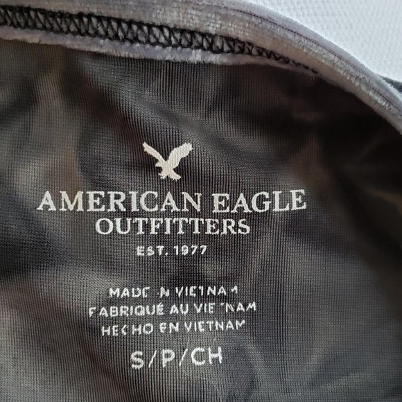 American Eagle Tie-Dye Velvet T-Shirt Size SP - Picture 6 of 8